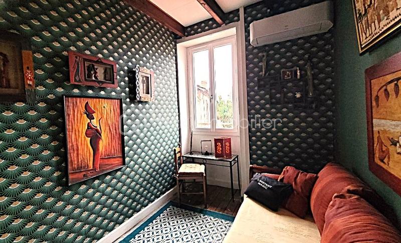 Propriété - 283 m² - 13 pièces