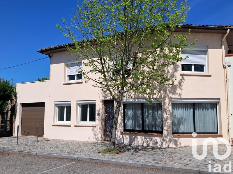 Maison - 137 m² - 6 pièces