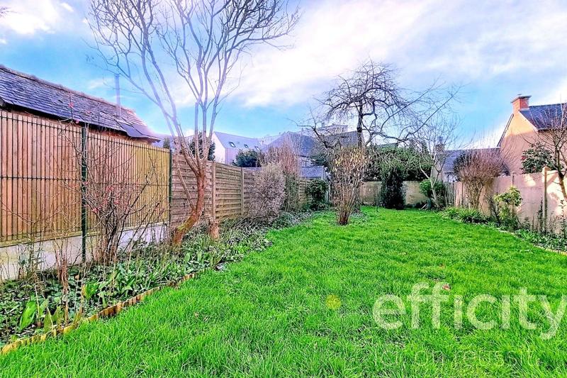 Maison - 98 m² - 5 pièces