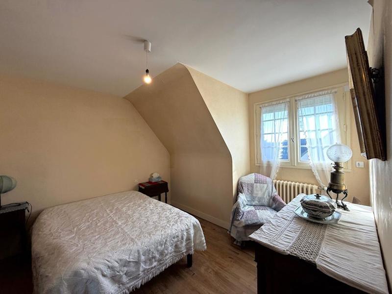 Maison - 110 m² - 7 pièces