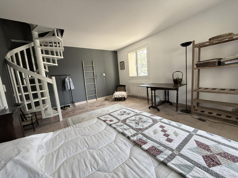 Maison - 180 m² - 6 pièces