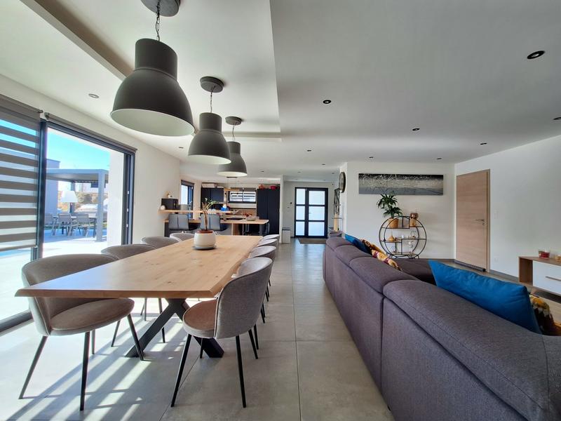 Maison - 136 m² - 5 pièces