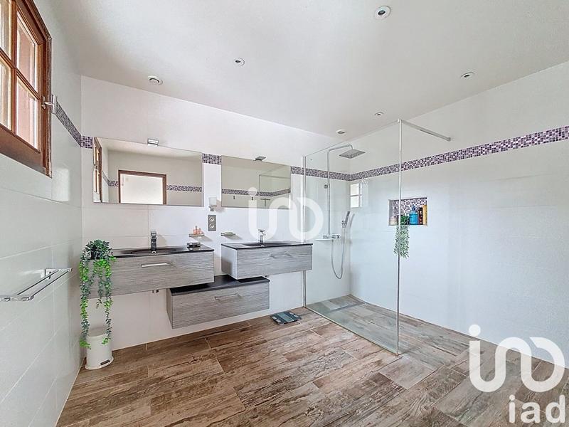 Maison - 354 m² - 7 pièces