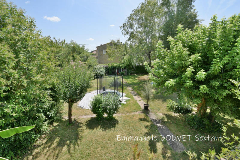 Maison - 209 m² - 9 pièces