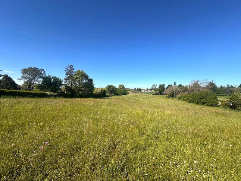 Terrain agricole - 3 100 m²