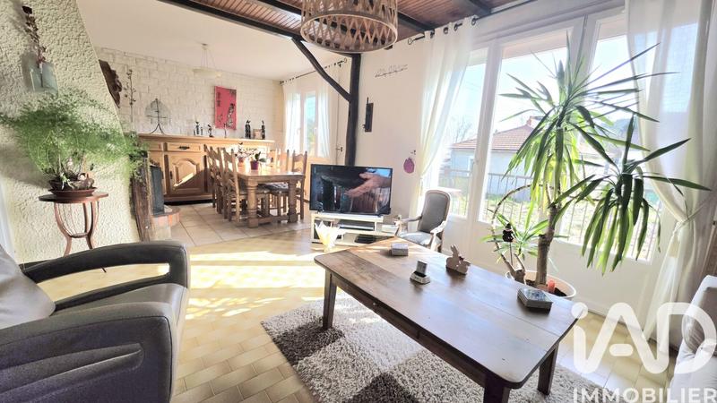 Maison - 137 m² - 5 pièces