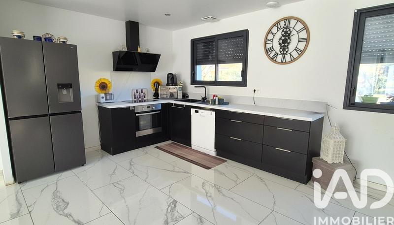 Maison - 188 m² - 5 pièces