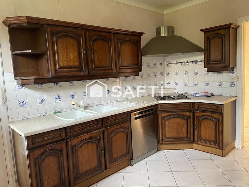 Maison - 100 m² - 6 pièces