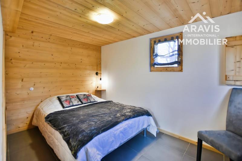 Châlet - 99 m² - 6 pièces