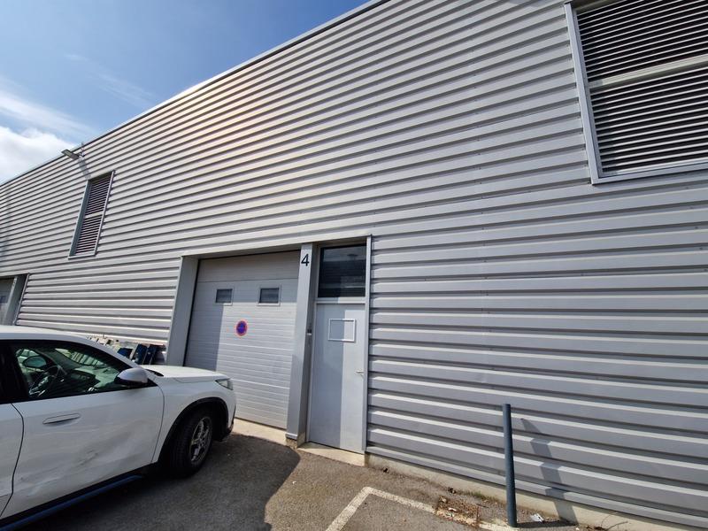 Bureau - 250 m² - 4 pièces