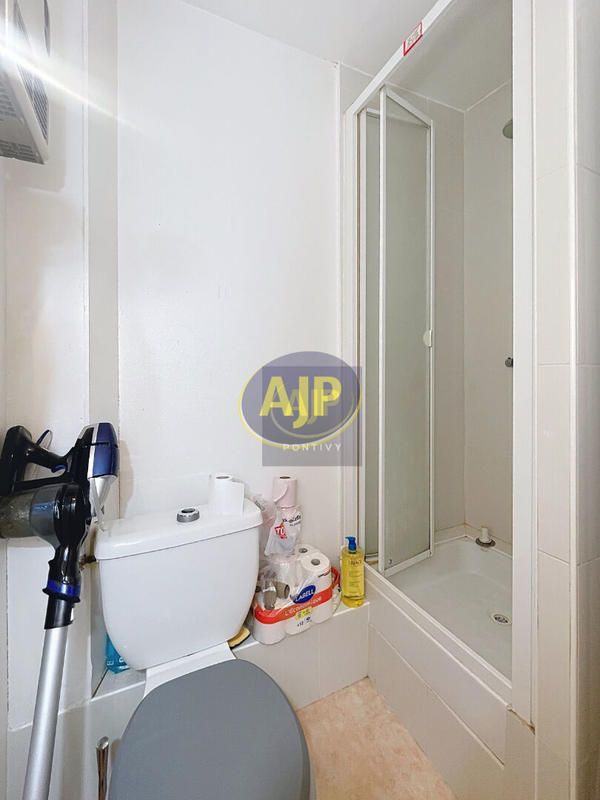 Immeuble - 147 m² - 5 pièces