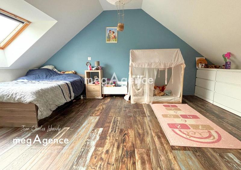 Maison - 102 m² - 5 pièces