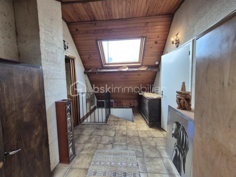 Maison - 150 m² - 8 pièces