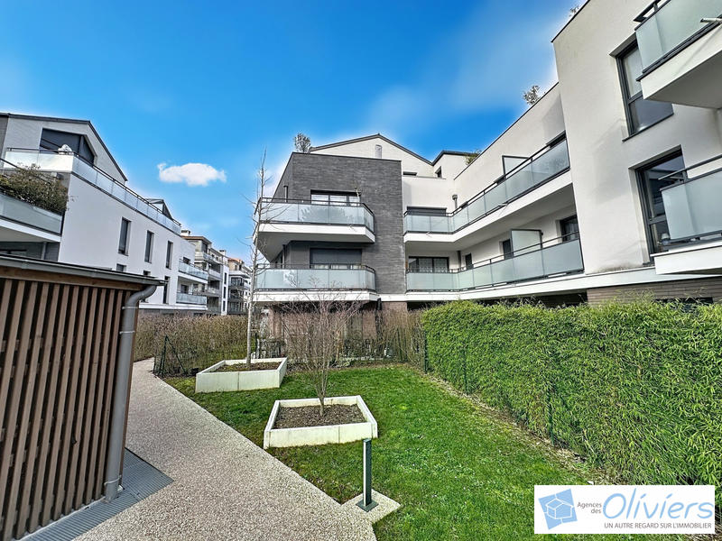 Appartement - 83 m² - 4 pièces