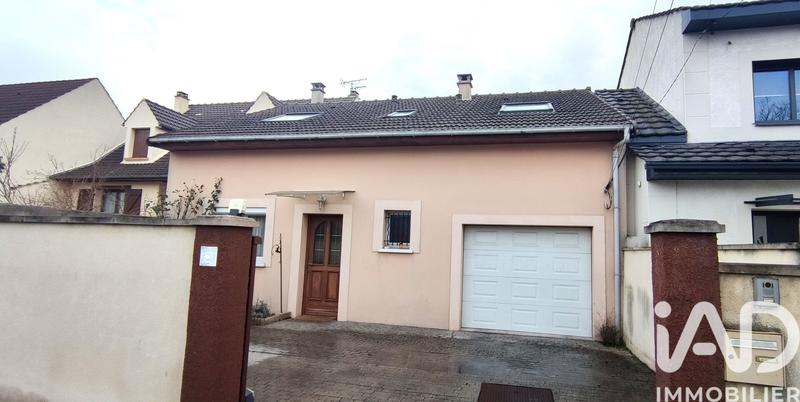 Maison - 106 m² - 5 pièces