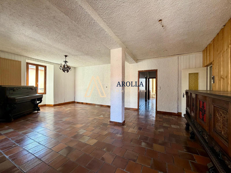 Appartement - 112 m² - 3 pièces