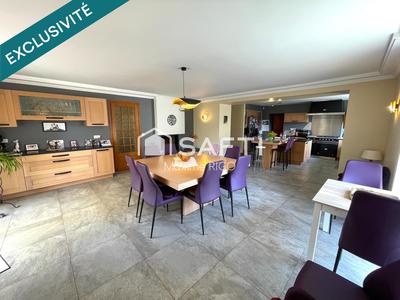 Maison - 518 m² - 12 pièces