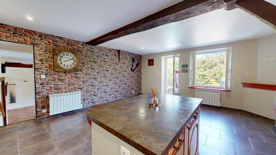 Maison - 159 m² - 6 pièces