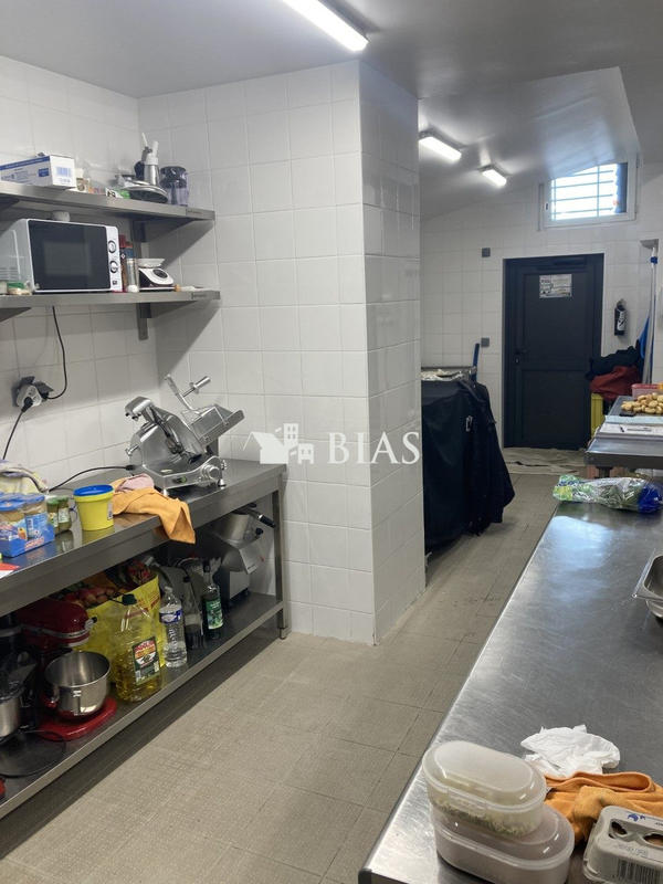 Fonds de commerce - 210 m²