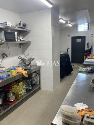 Fonds de commerce - 210 m²