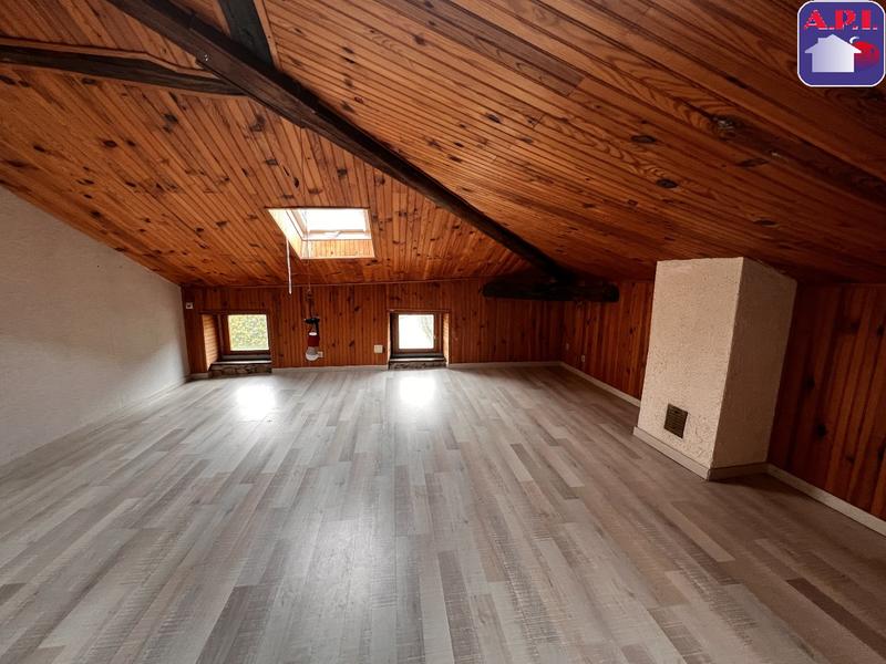 Maison - 136 m² - 5 pièces