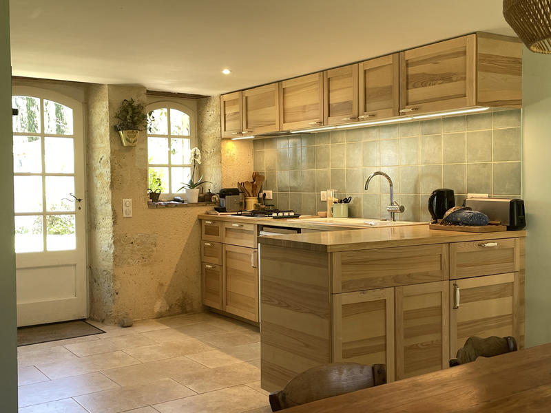 Maison - 428 m² - 15 pièces