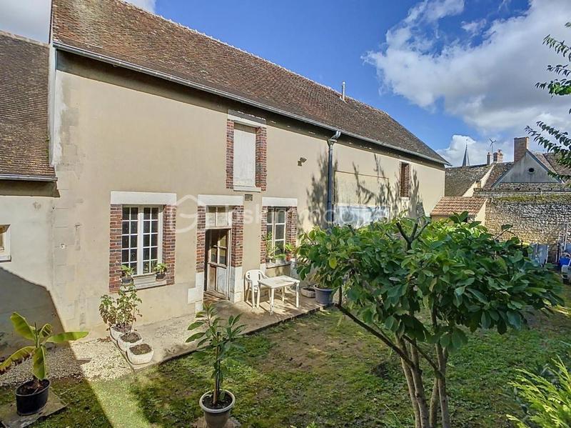 Maison ancienne - 140 m² - 3 pièces