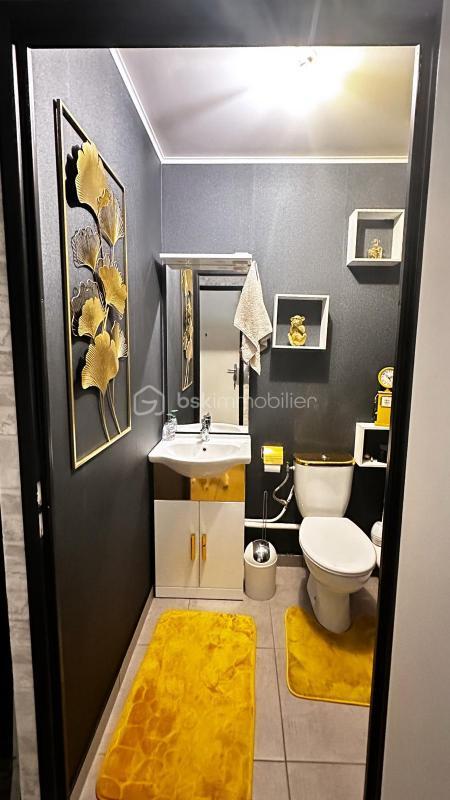 Appartement - 92 m² - 4 pièces