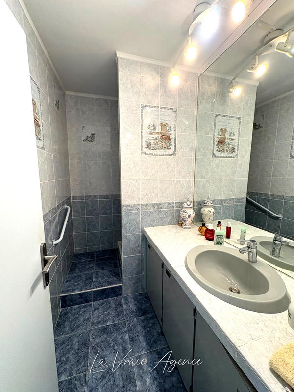 Appartement - 60 m² - 3 pièces