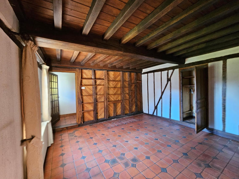 Maison - 202 m² - 7 pièces