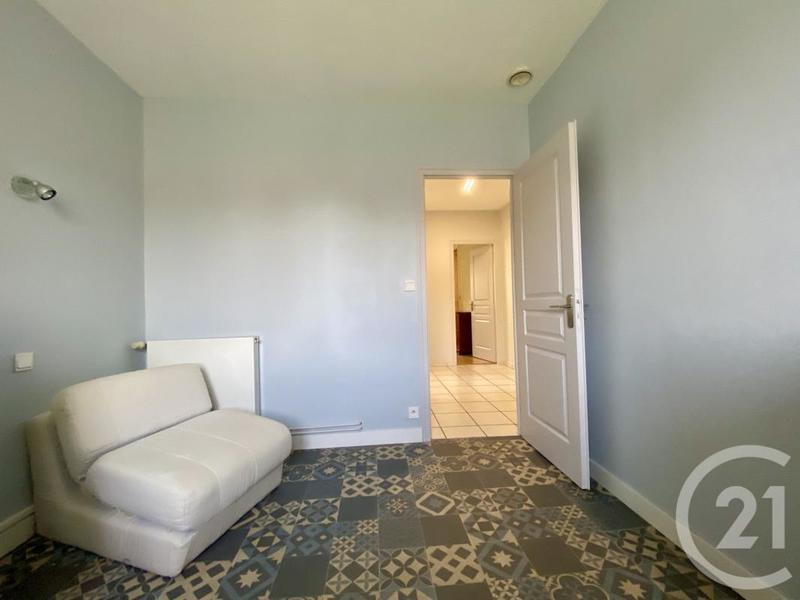 Maison de village - 190 m² - 7 pièces