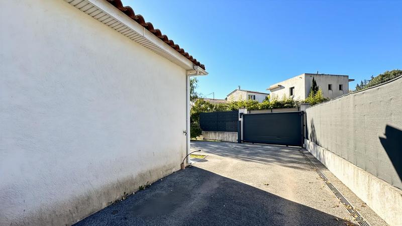 Villa - 92 m² - 4 pièces