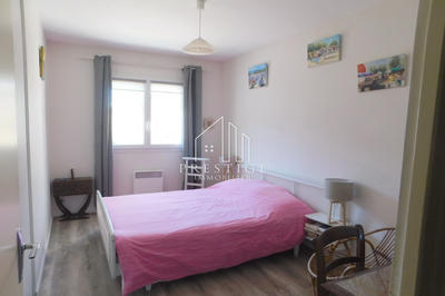 Maison - 185 m² - 5 pièces