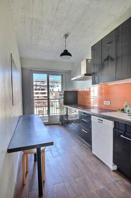 Appartement - 92 m² - 4 pièces