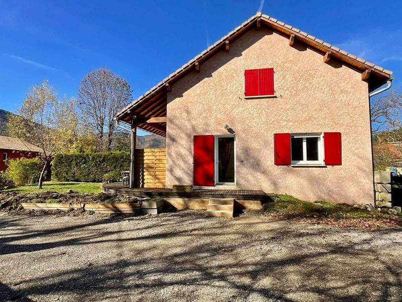 Maison - 130 m² - 4 pièces