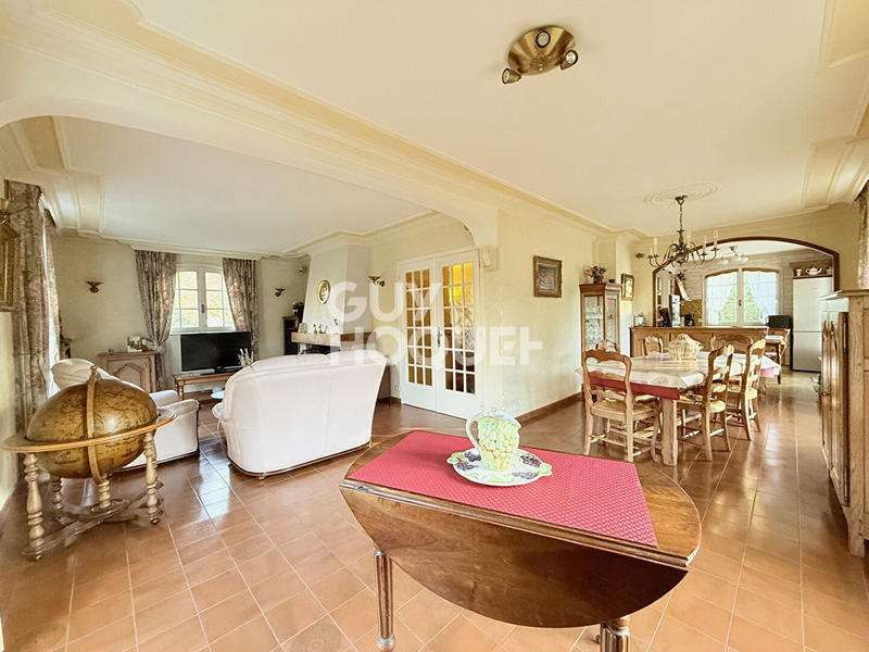 Maison - 130 m² - 7 pièces