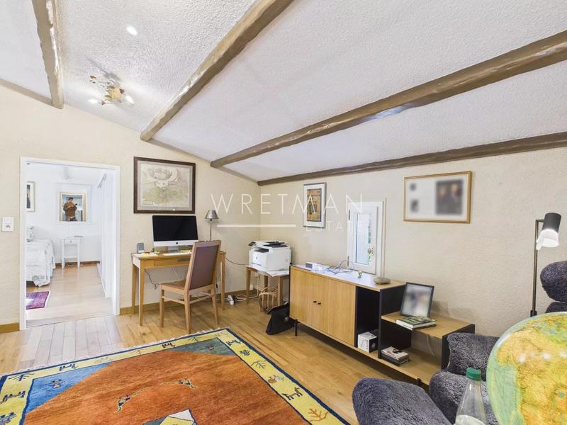 Maison - 161 m² - 6 pièces