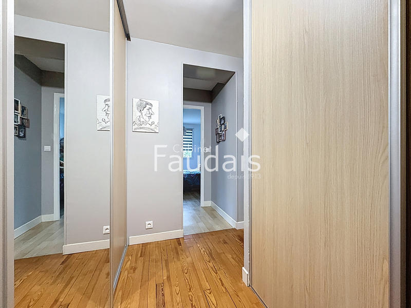 Maison - 141 m² - 5 pièces