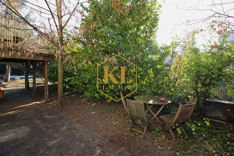 Maison - 171 m² - 7 pièces