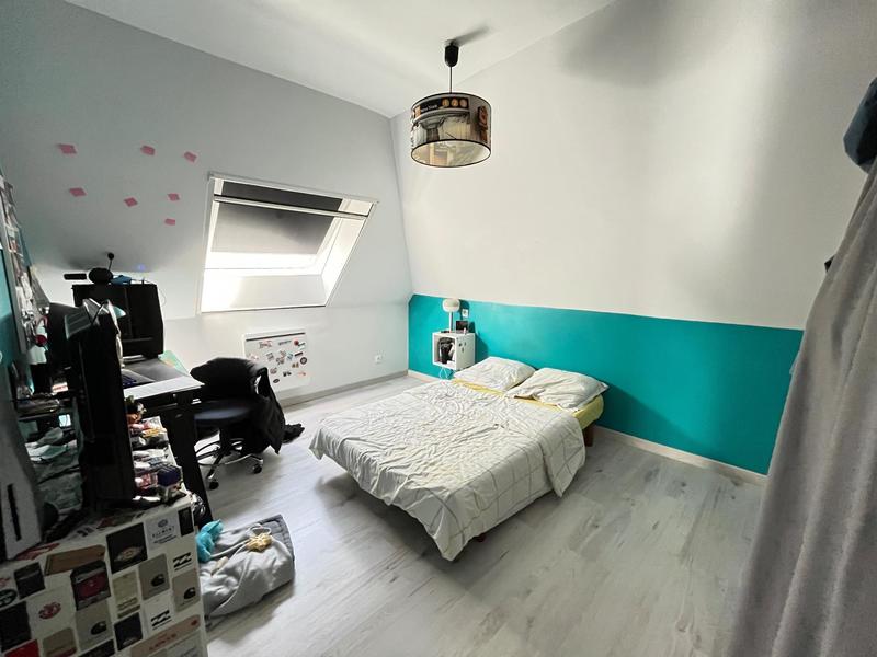 Maison - 178 m² - 10 pièces