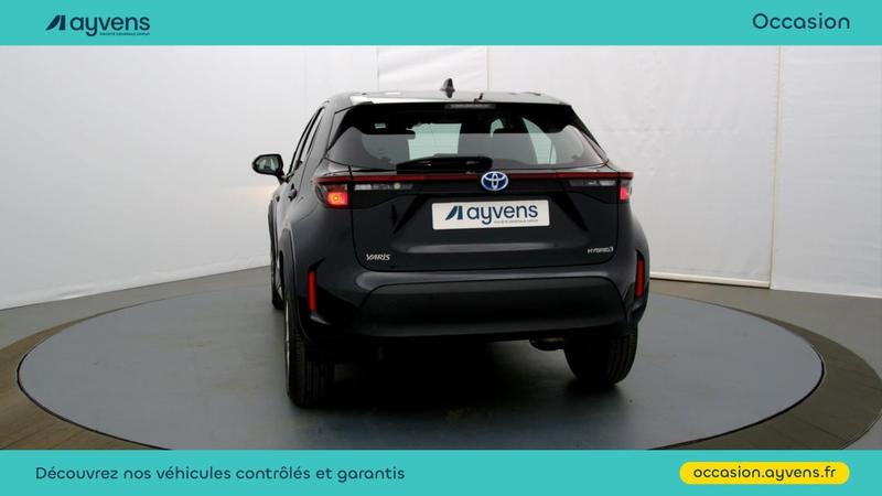 Toyota Yaris Cross 116h Dynamic Business + Programme Beyond Zero Academy