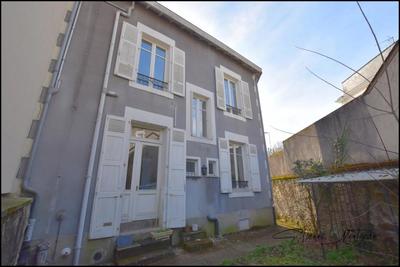 Maison de ville - 191 m² - 10 pièces