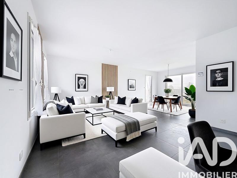 Maison - 93 m² - 4 pièces