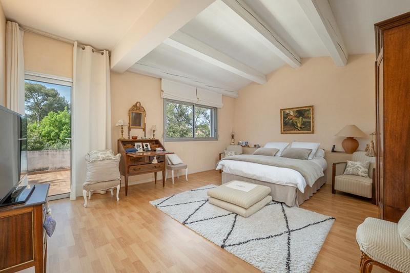 Maison - 182 m² - 5 pièces