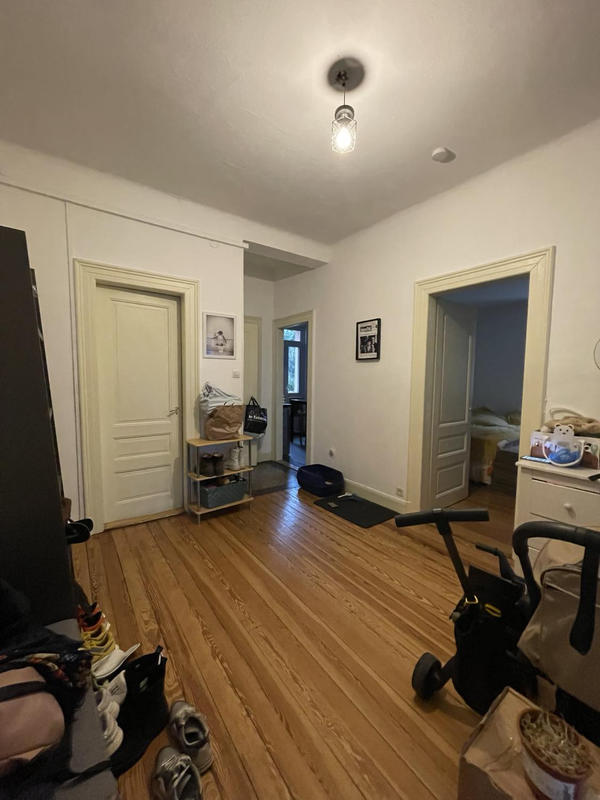 Appartement - 100 m² - 4 pièces