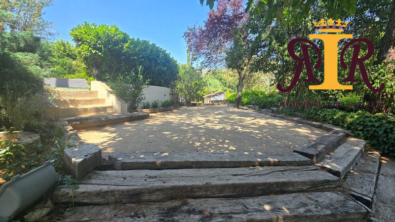 Maison contemporaine - 187 m² - 5 pièces