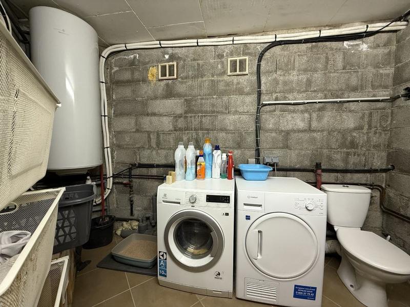 Villa - 188 m² - 6 pièces