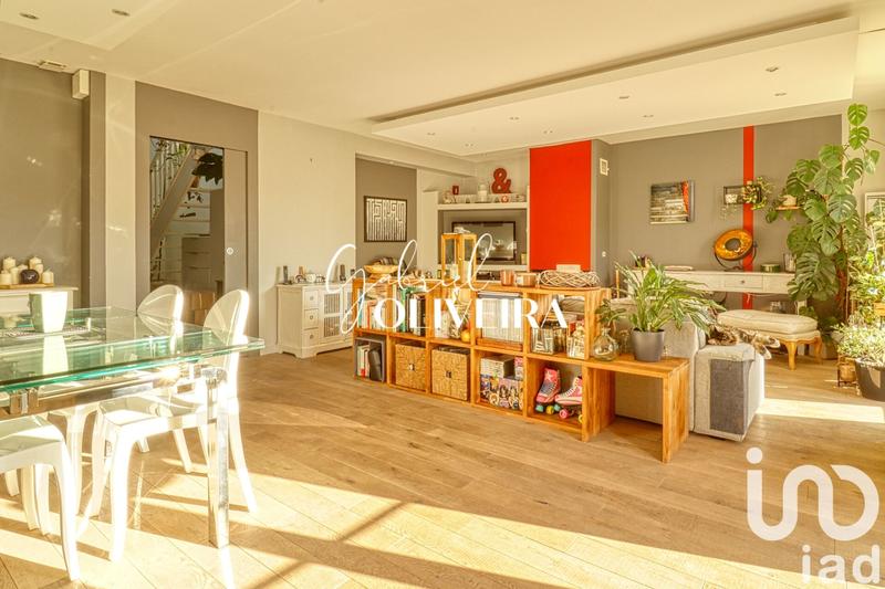 Maison - 170 m² - 6 pièces
