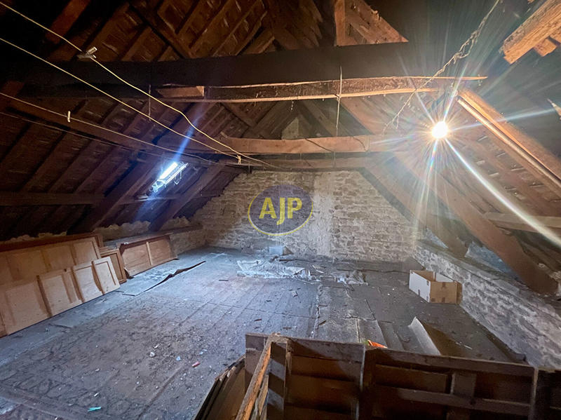 Maison - 123 m² - 5 pièces