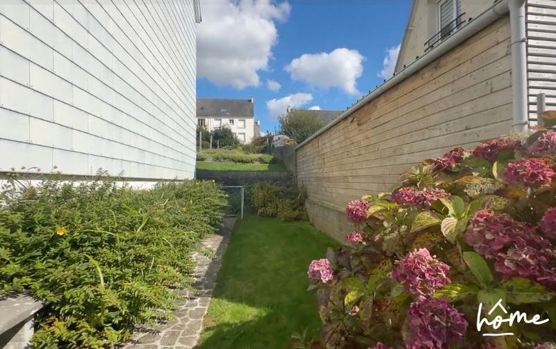 Maison - 127 m² - 8 pièces